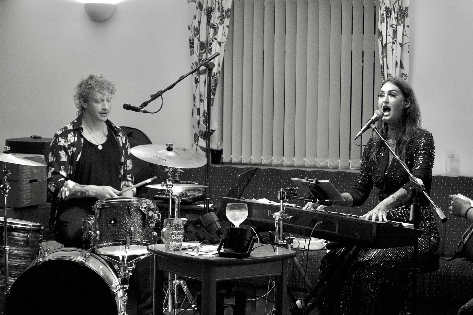 Britt & The Backbeat live