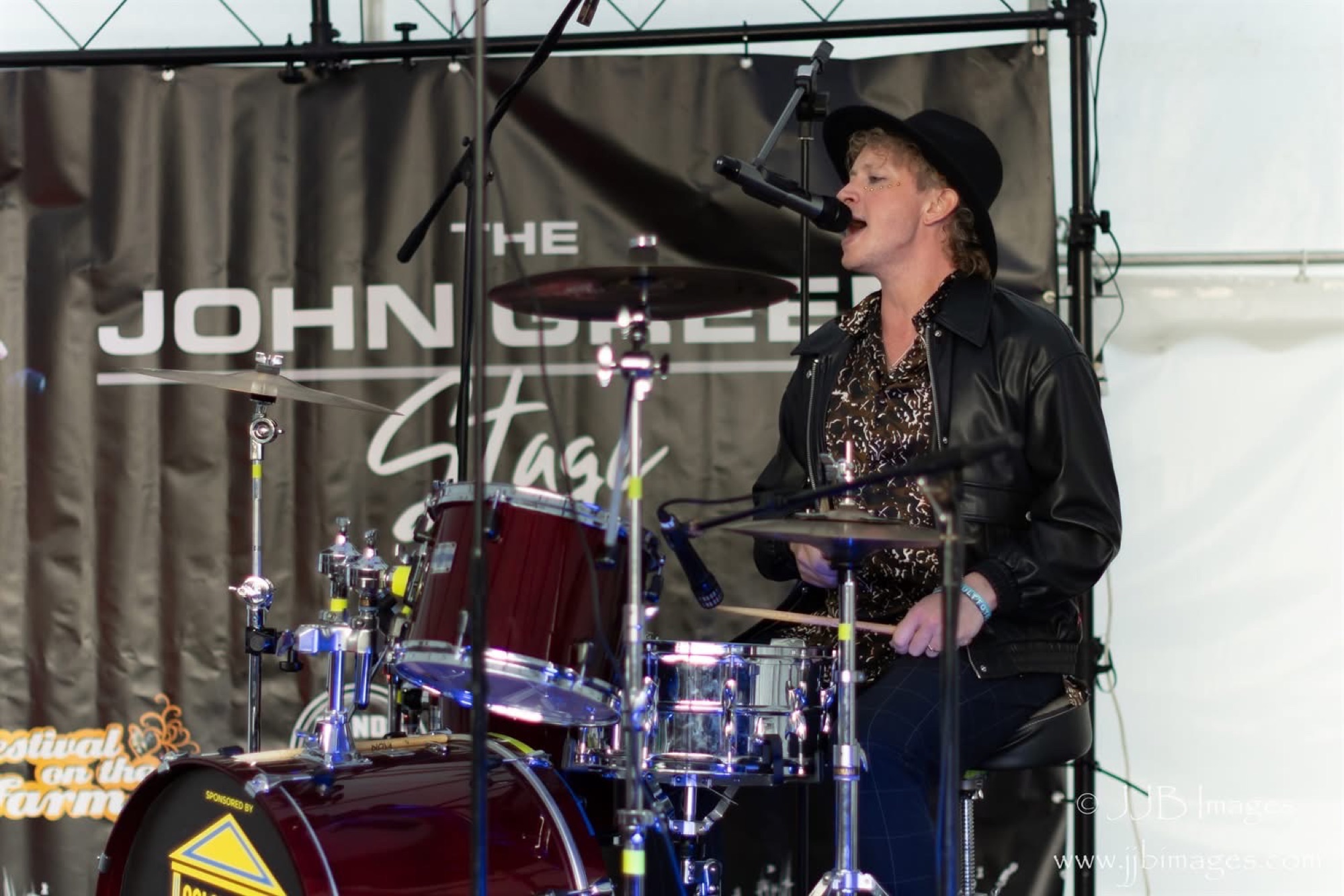 Britt & The Backbeat live