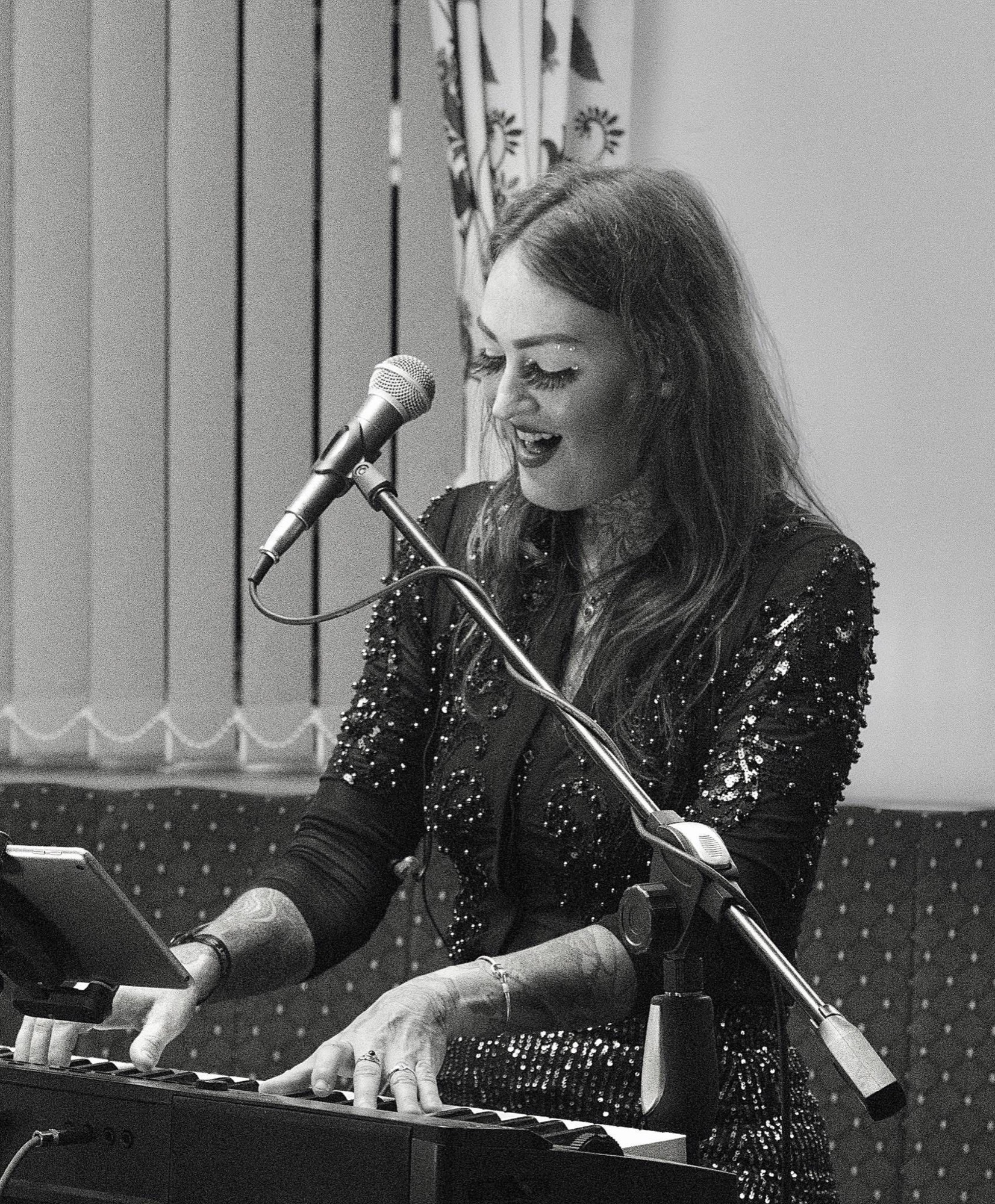 Britt & The Backbeat live