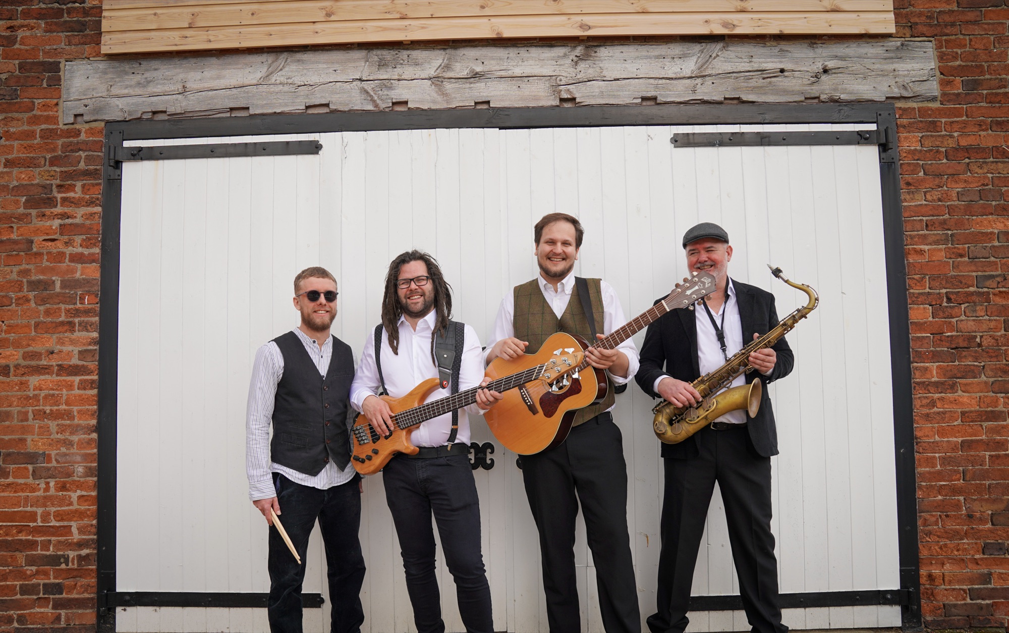 Folk Fables live