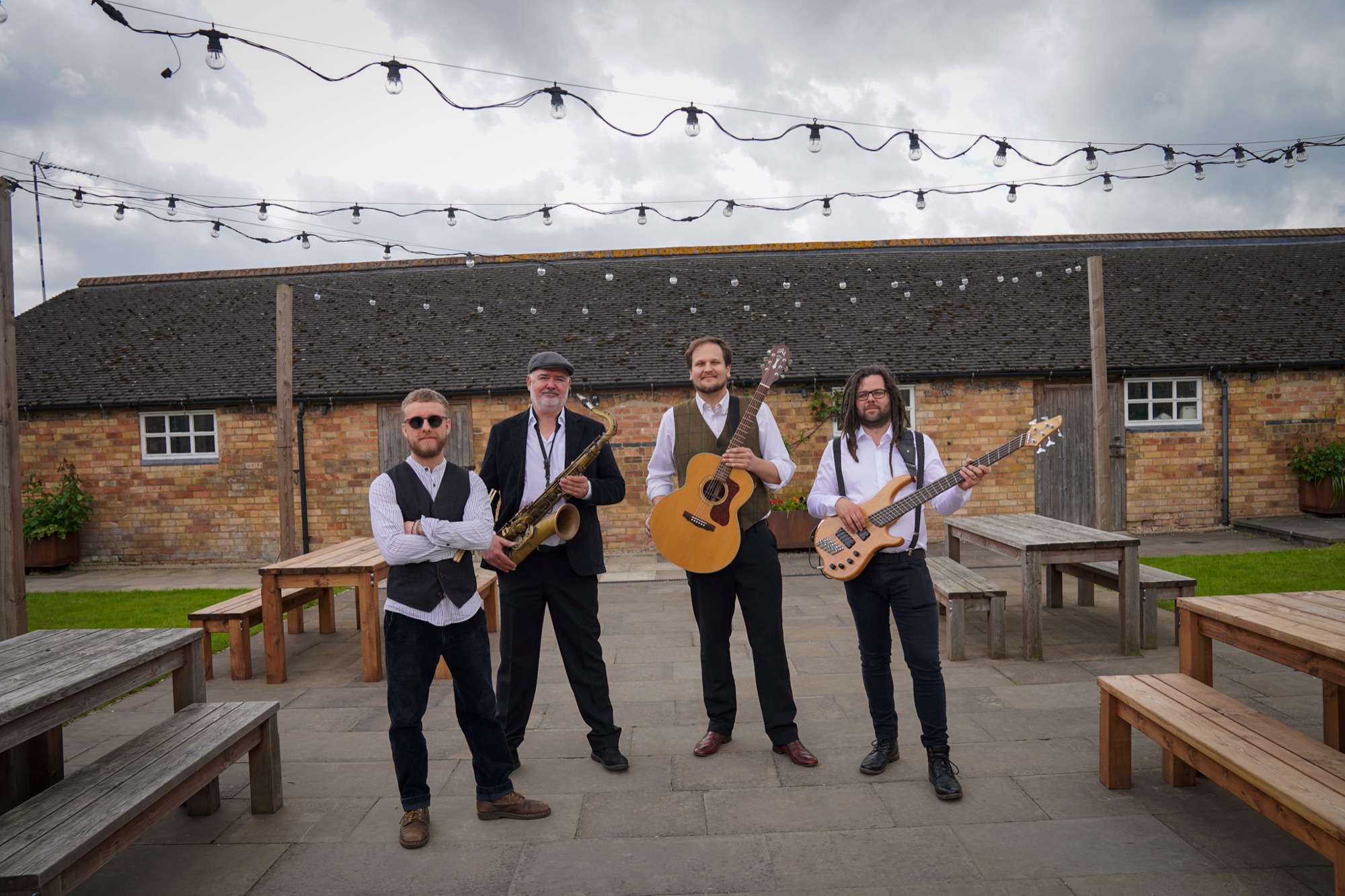 Folk Fables live