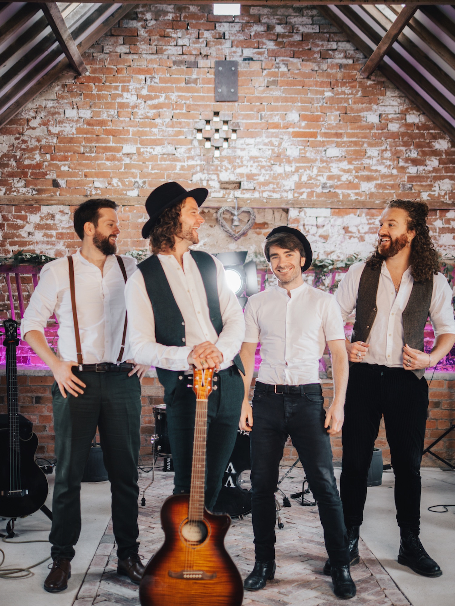 Folk Fever live