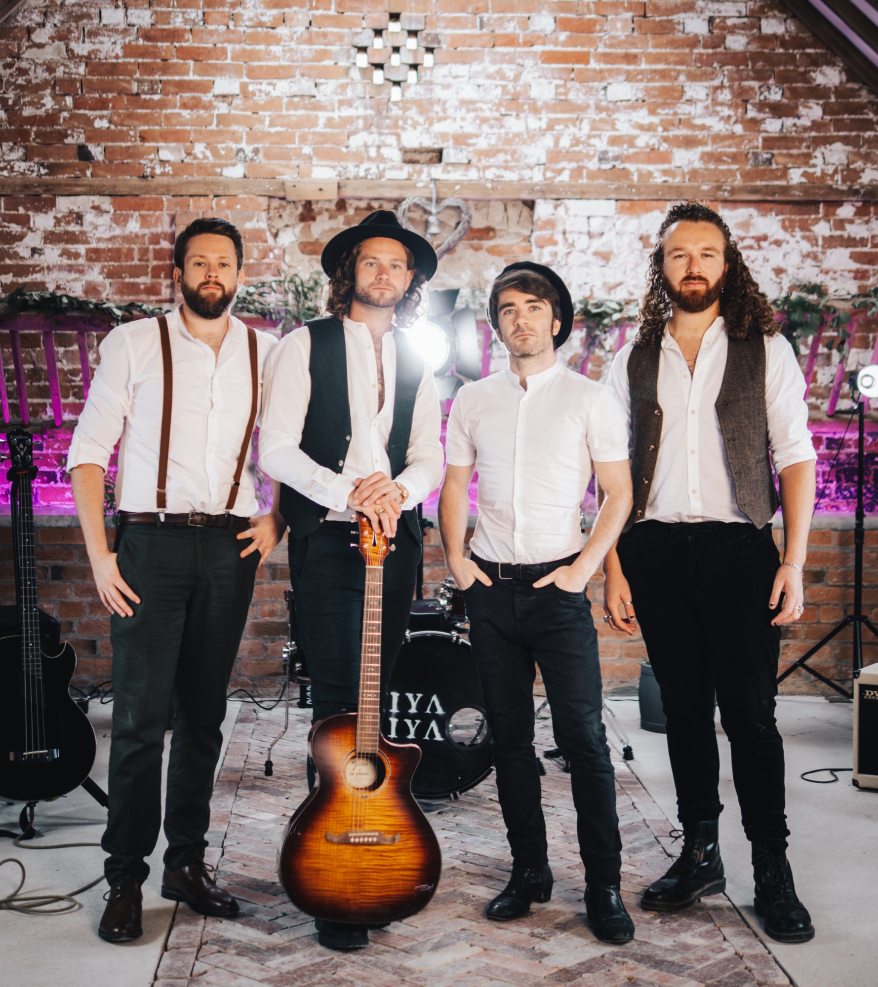 Folk Fever live