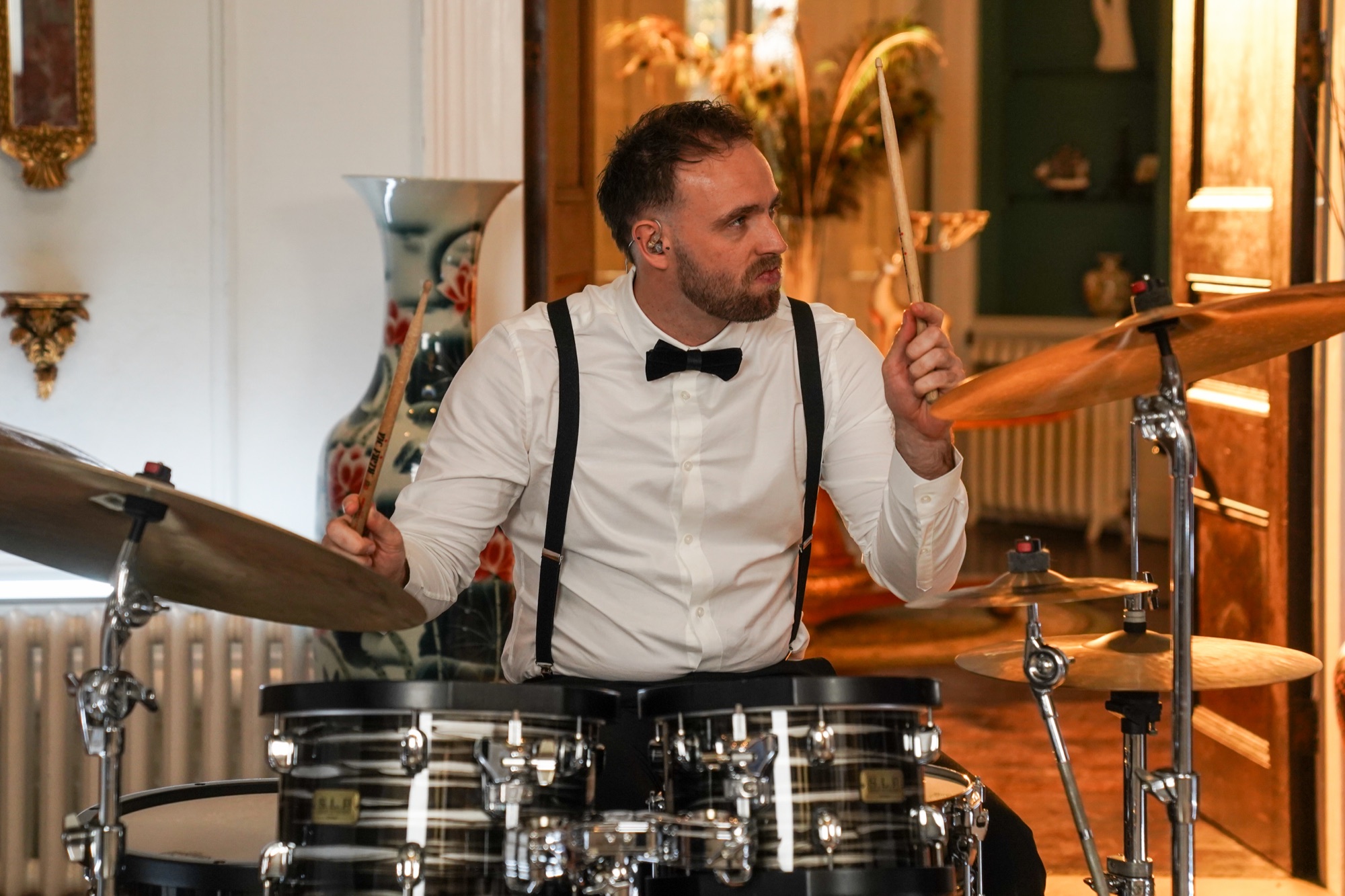 Groove & Tonic live
