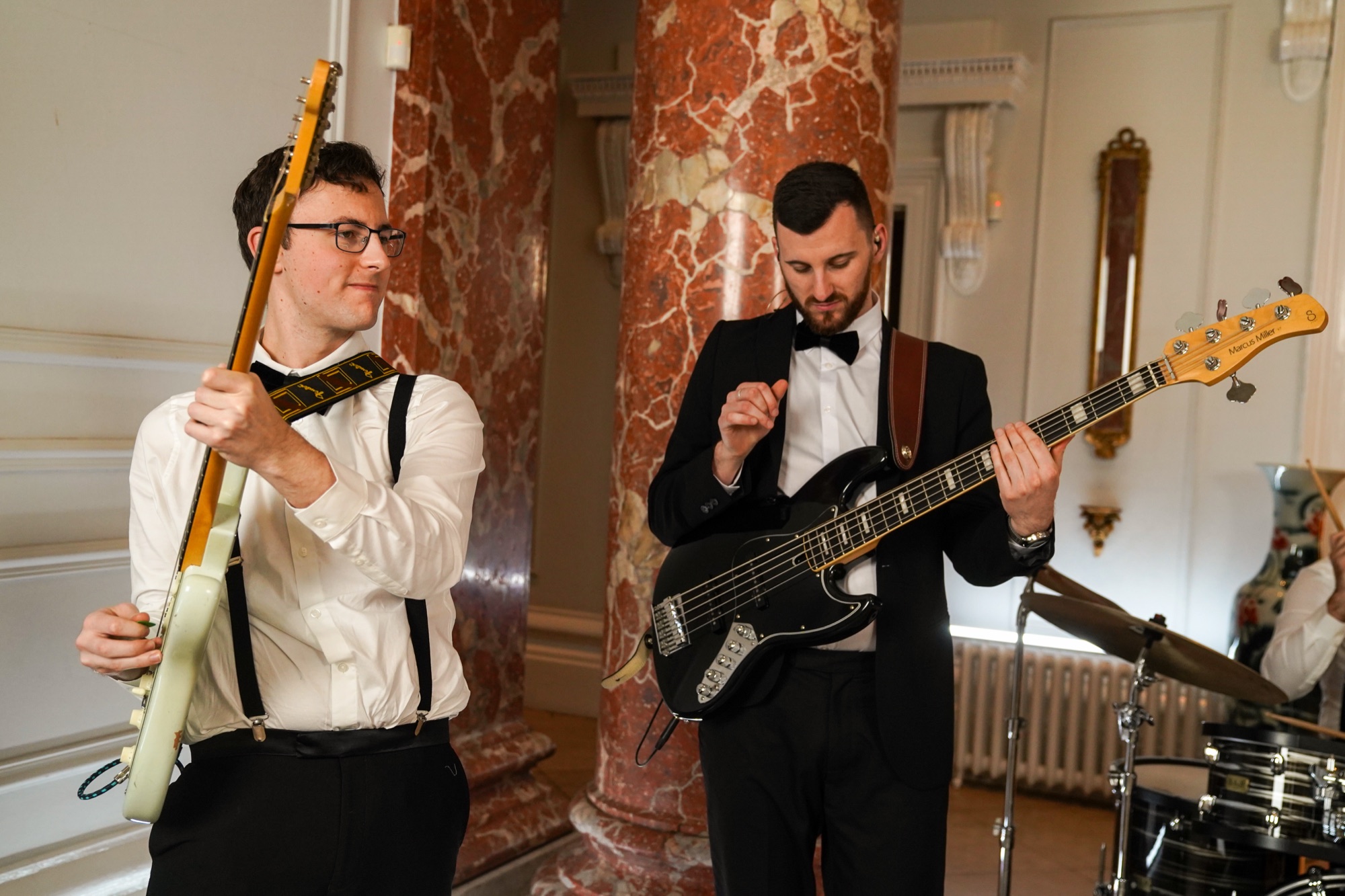 Groove & Tonic live