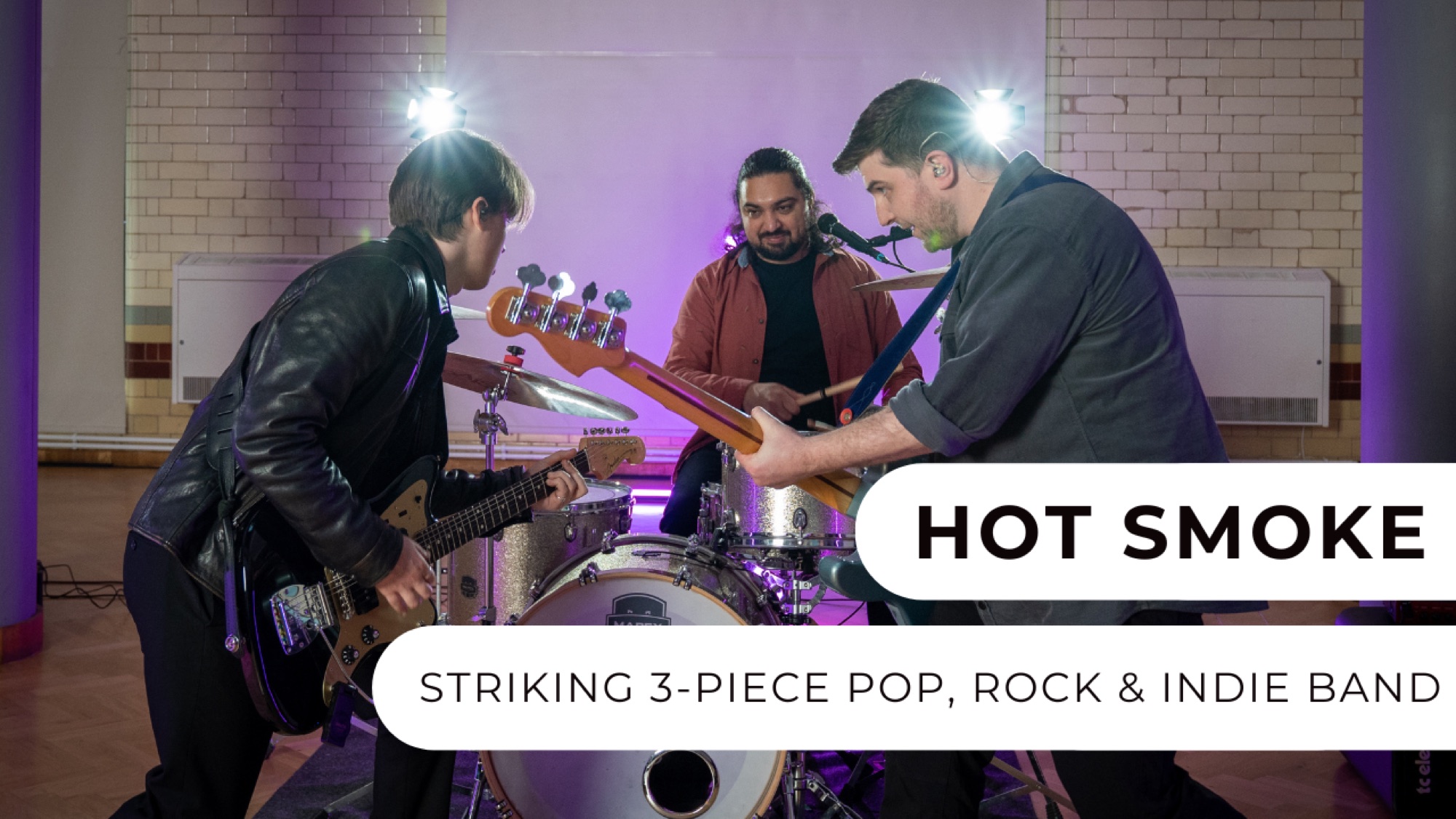 Hot Smoke live