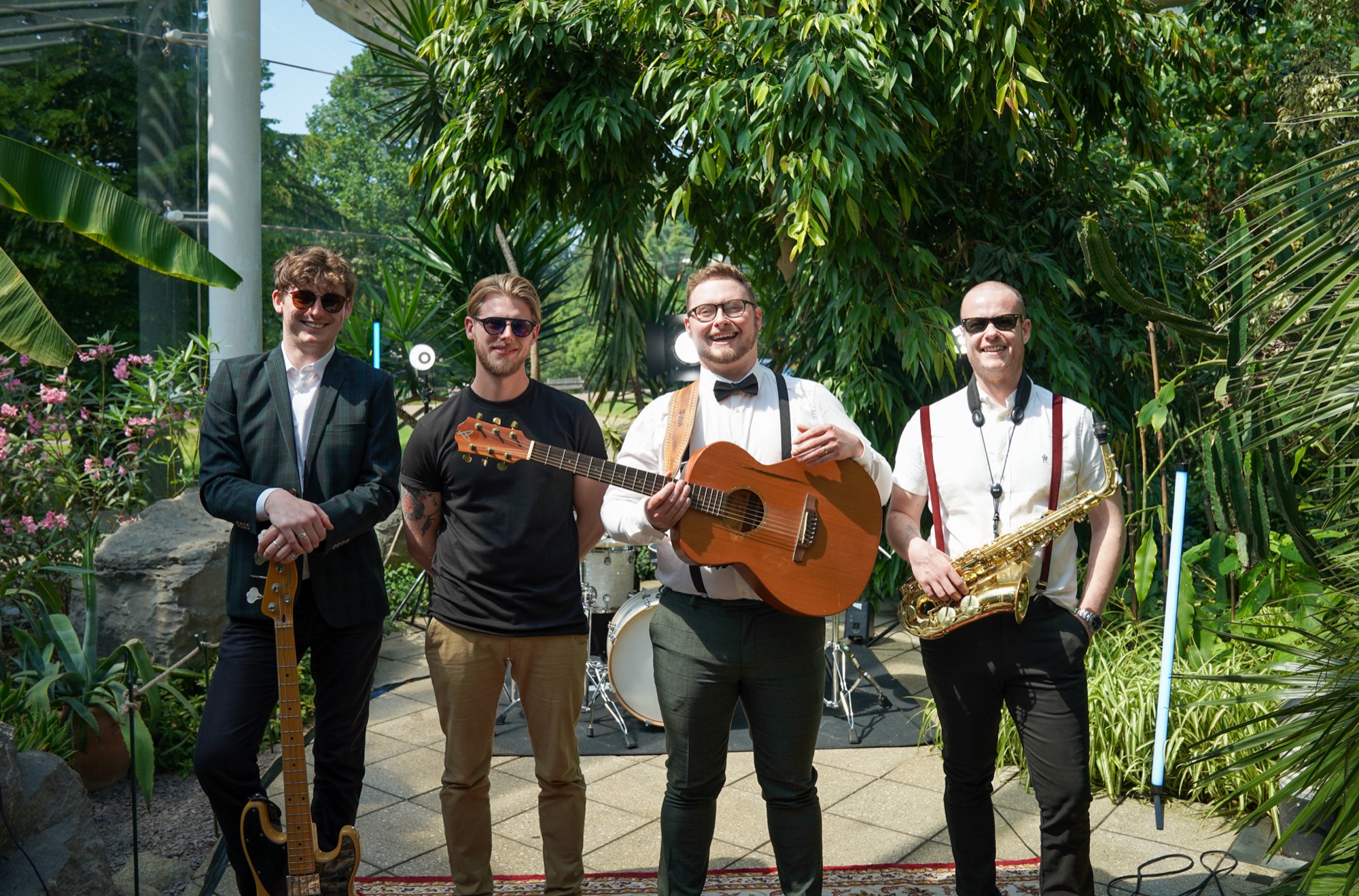 Kentish Gents live