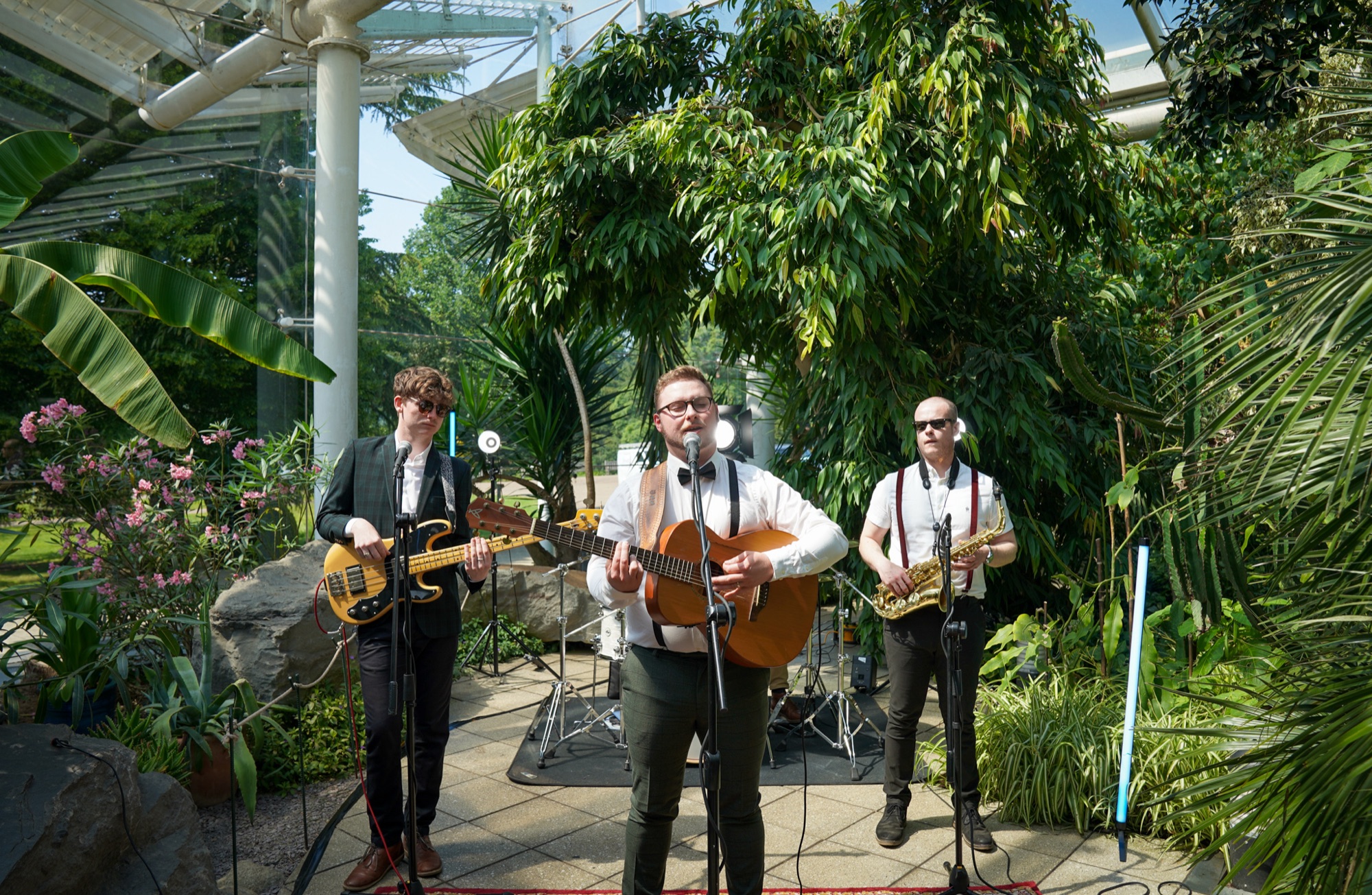 Kentish Gents live
