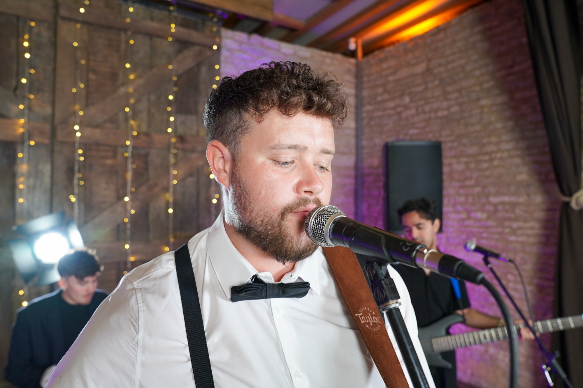 Midsummer Knights live