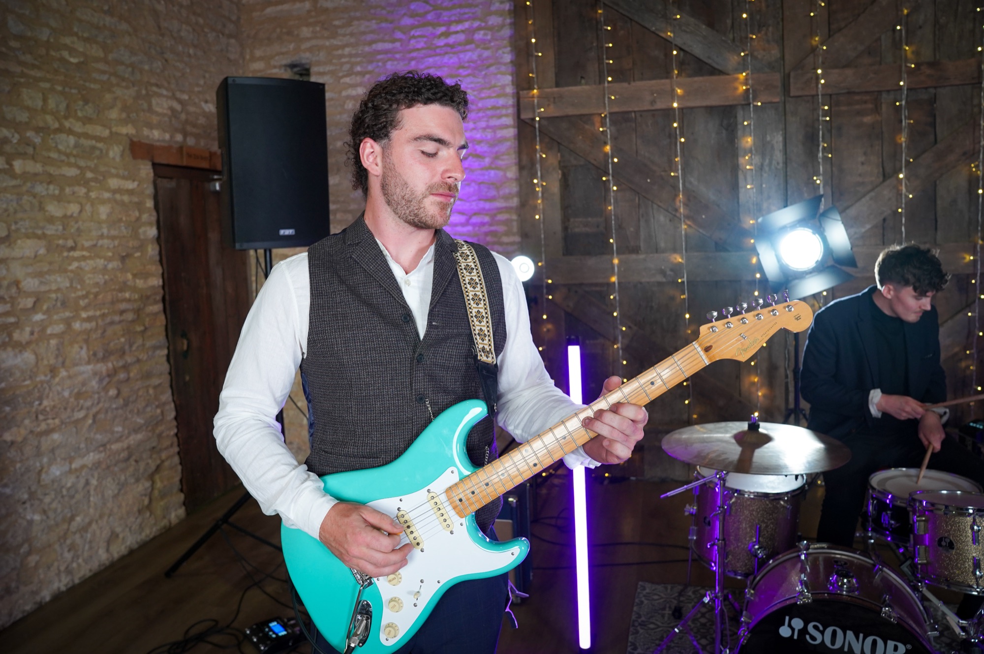 Midsummer Knights live