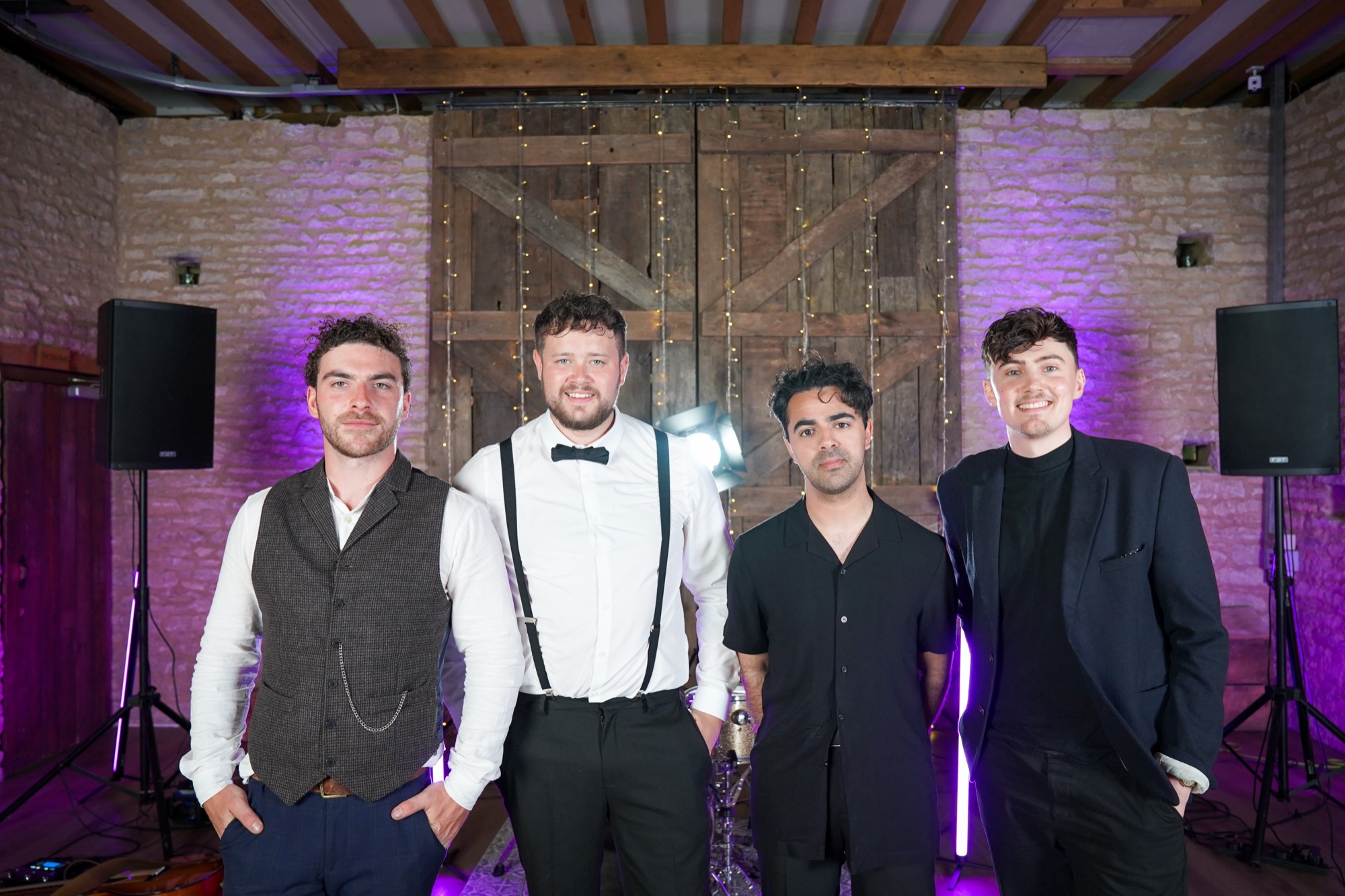 Midsummer Knights live