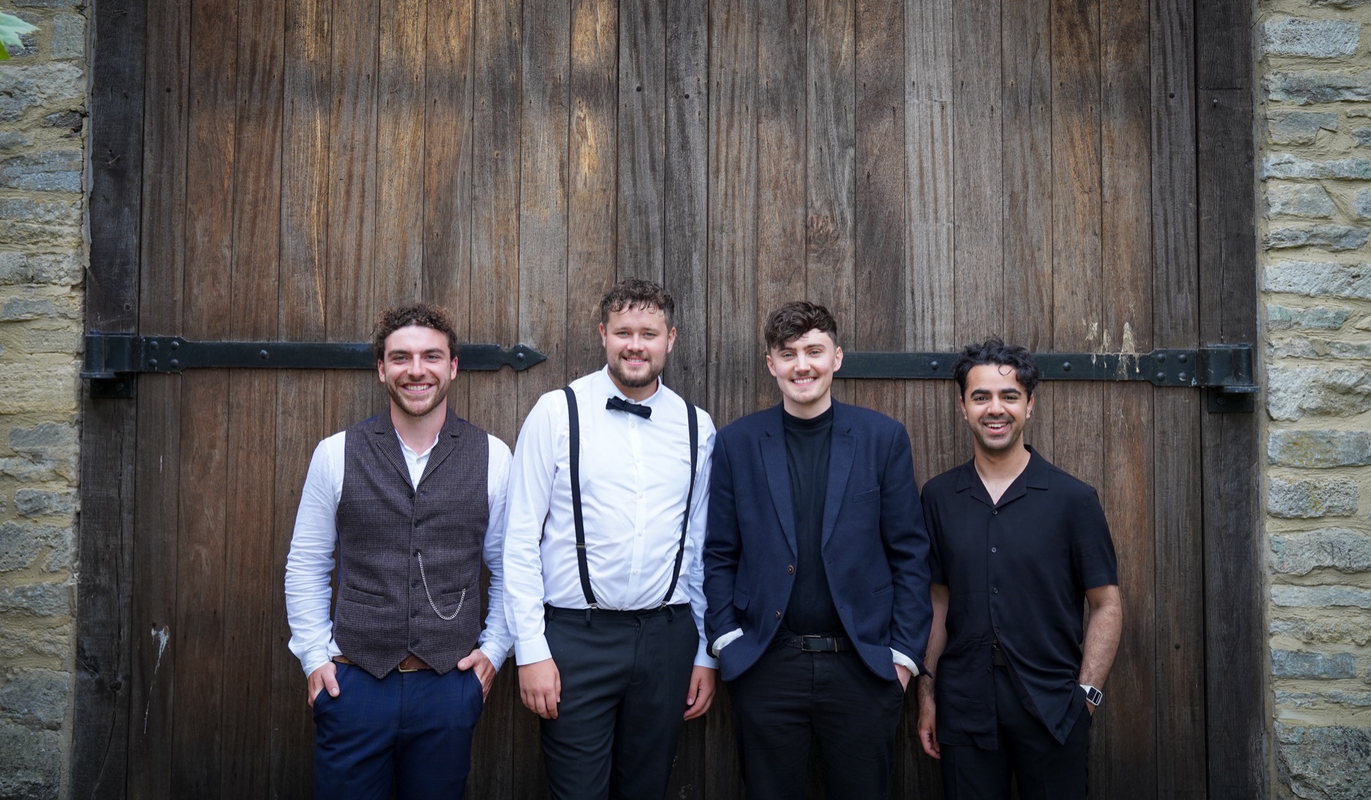 Midsummer Knights live