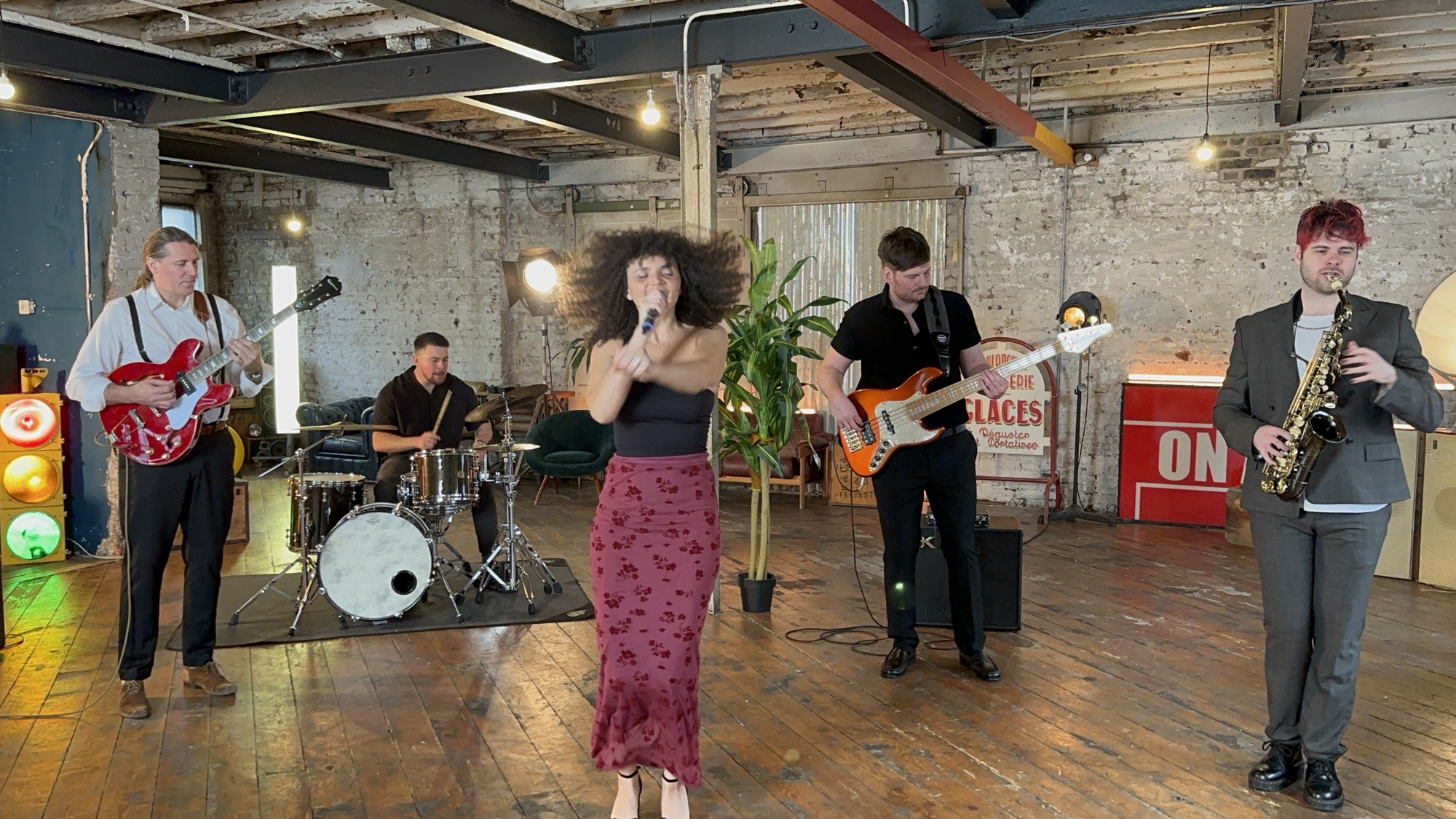 Rooftop Groove live