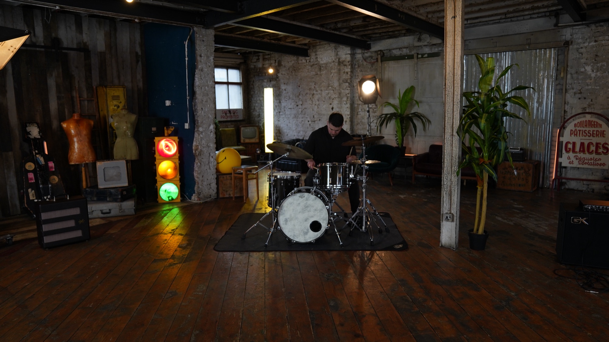 Rooftop Groove live