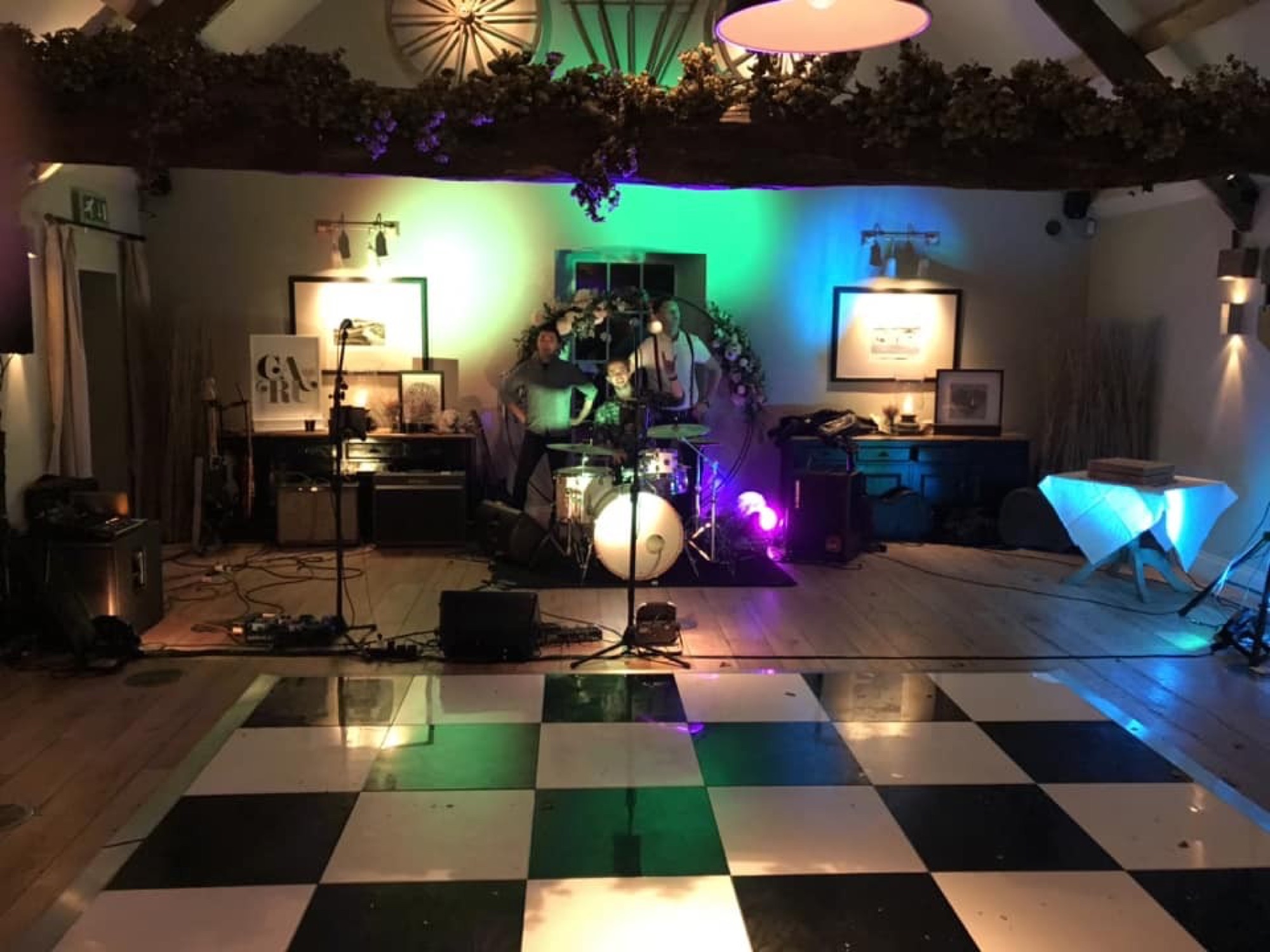 The Cave live